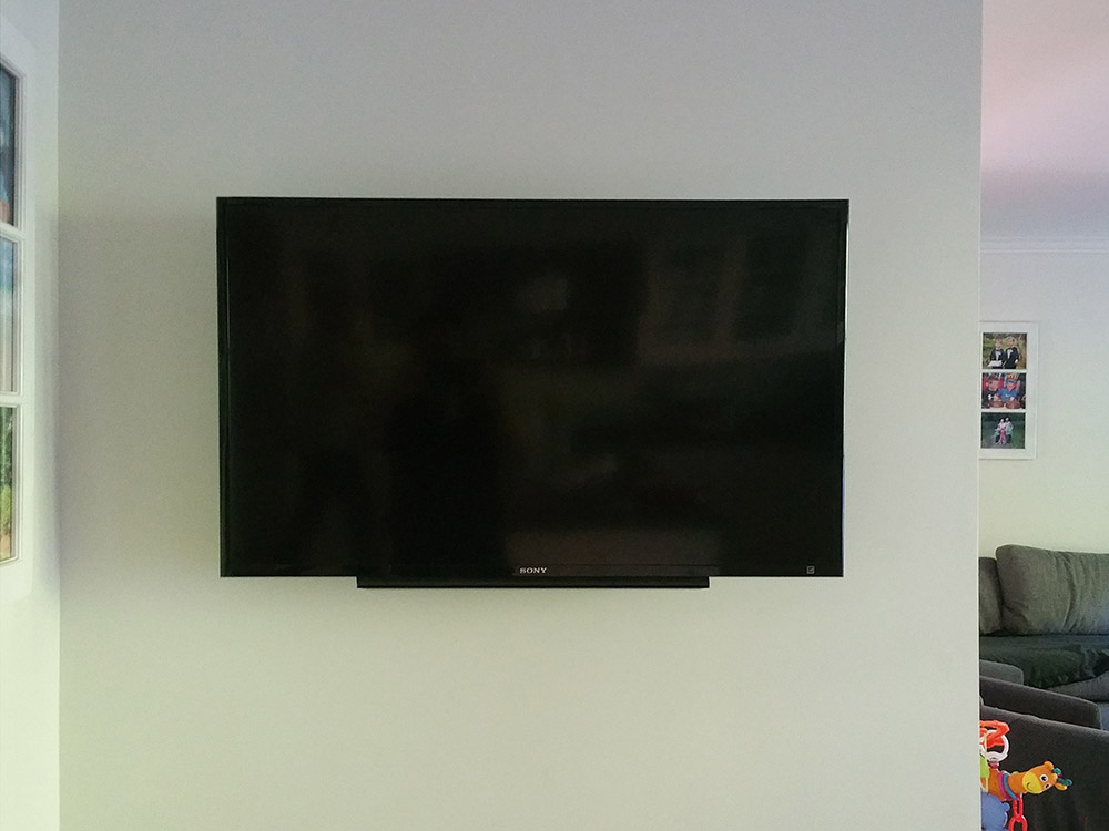 TVinstallguy.com Wall mounted TV